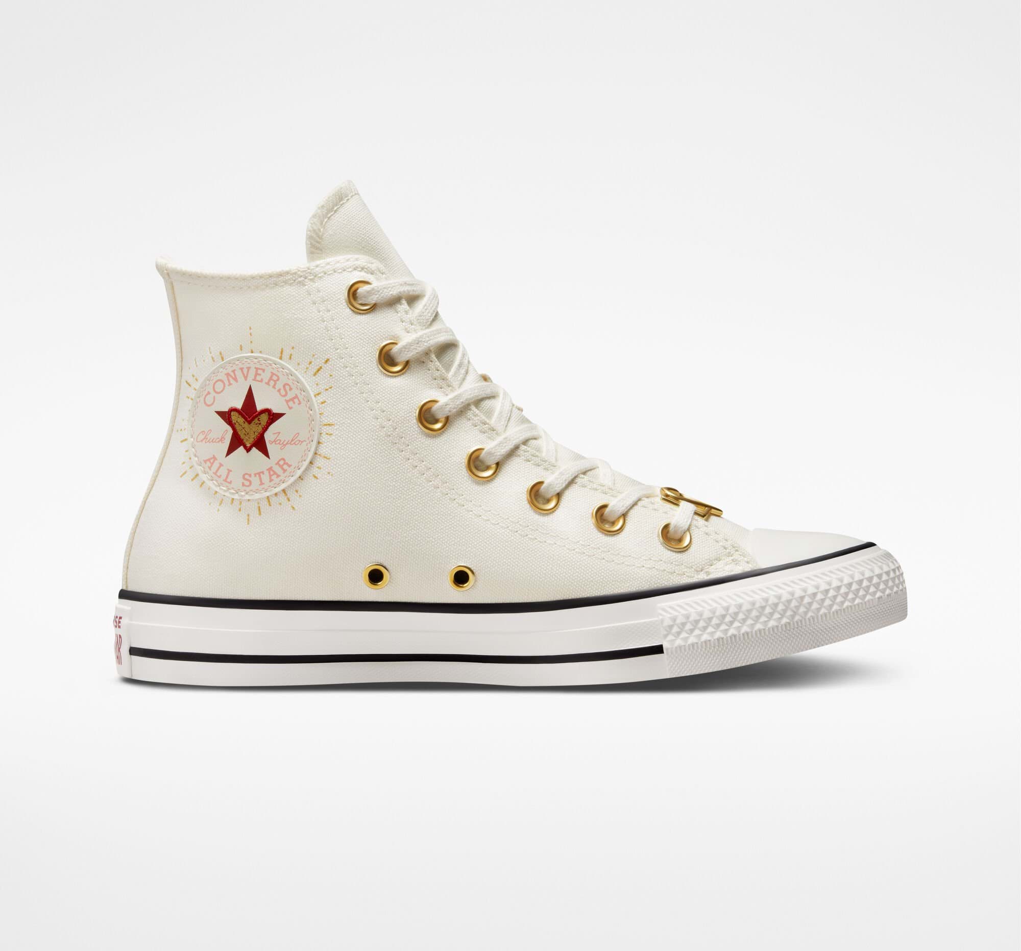 Chuck Taylor All Star Hearts
