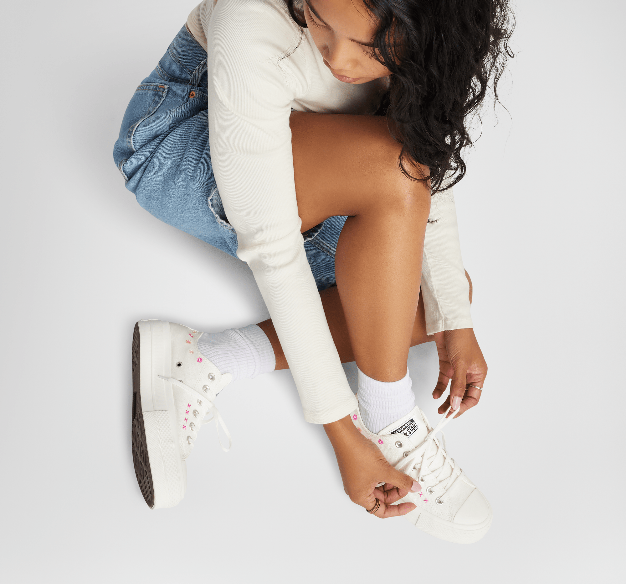 Chuck Taylor All Star Lift Floral Embroidery Egret/Sugar